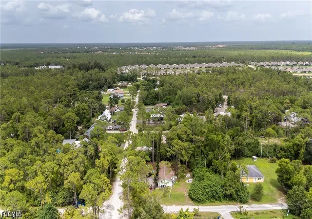 24th image of 2184 Lakeville Dr, North Fort Myers, FL 33917 | MLS# 2026030167