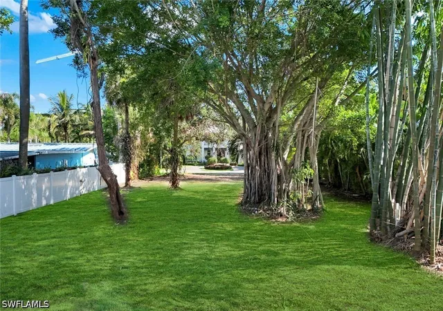 Photo 4 of Land for sale at 760 1st Avenue N, Naples, FL 34102 | MLS# 226007021 | Listing updated on 2026-07-21
