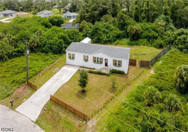 1st image of 3005 Mignon Cir, La Belle, FL 33935 | MLS# 2026030219