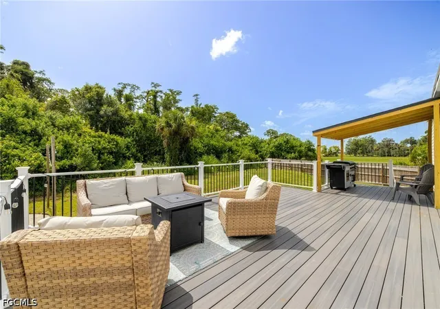 5th image of 3005 Mignon Cir, La Belle, FL 33935 | MLS# 2026030219