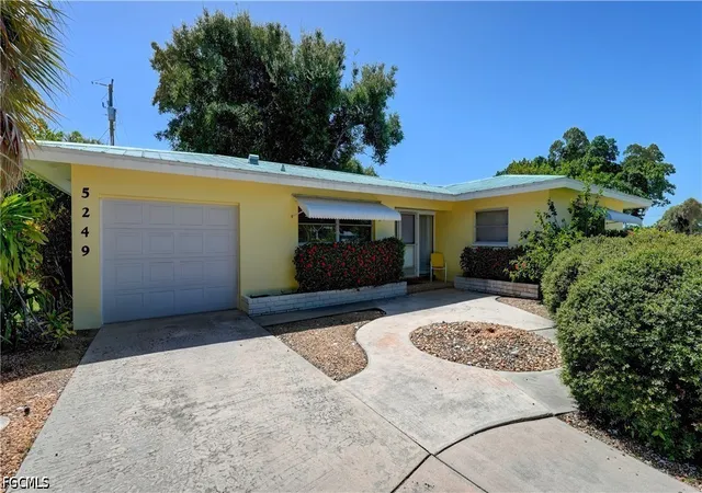 Photo 1 of Single family home for sale at 5249 Sunnybrook Ct, Cape Coral, FL 33904 | MLS# 2026030231 | Listing updated on 2026-07-22