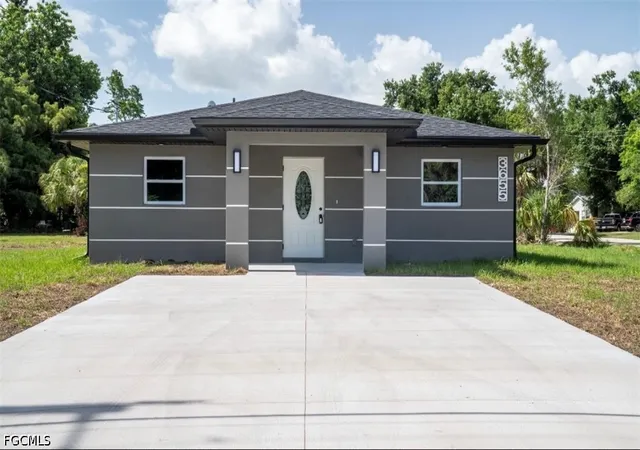 Photo 1 of Single family home for sale at 3655 Marion St, Fort Myers, FL 33916 | MLS# 2026030240 | Listing updated on 2026-09-24