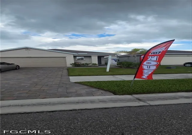 4th image of 2793 Star Coral Dr, North Fort Myers, FL 33903 | MLS# 2026030249