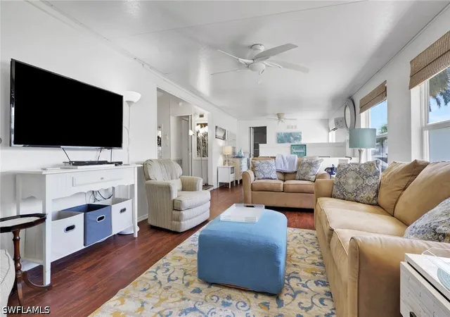 4th image of 386 Leopard Ln #386, Naples, FL 34114 | MLS# 226025529