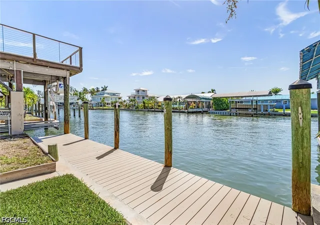 4th image of 2272 York Rd, Saint James City, FL 33956 | MLS# 2026030275