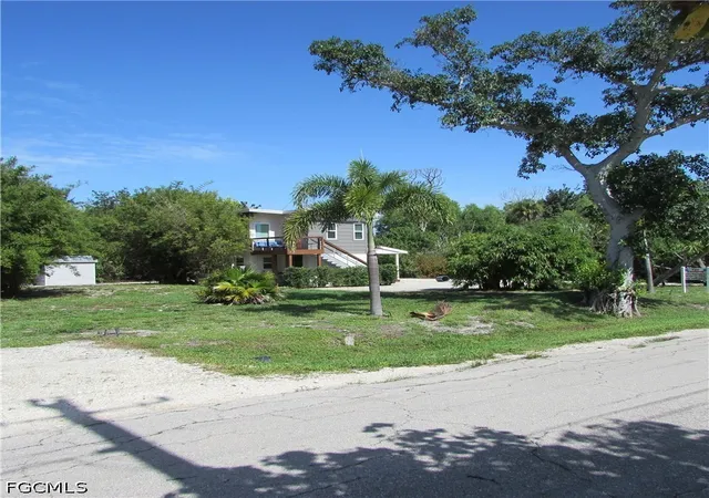 3rd image of 16121 Tortuga St, Bokeelia, FL 33922 | MLS# 2026030284