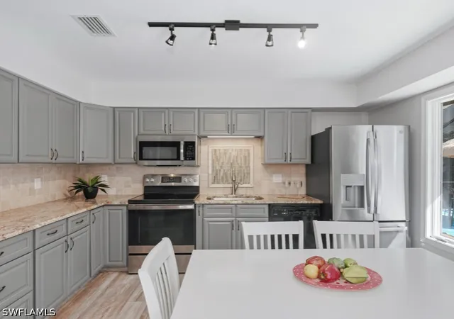 5th image of 2060 Sheffield Ave, Marco Island, FL 34145 | MLS# 226026049