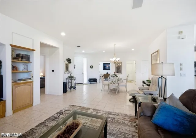 Listing Photo 5 - Condo for sale in building located at 4780 Shinnecock Hls Ct, Naples, FL 34112 - Unit #101