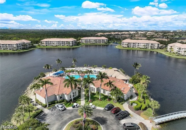 4th image of 17120 Bridgestone Ct, Fort Myers, FL 33908