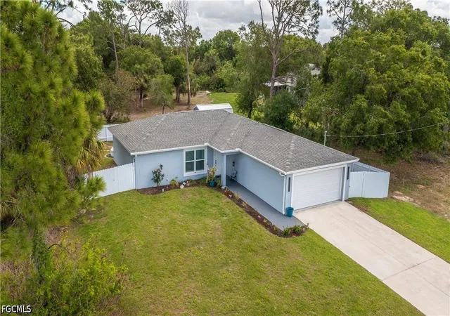 1st image of 7081 Brazil Cir, Labelle, FL 33935 | MLS# 2026030503