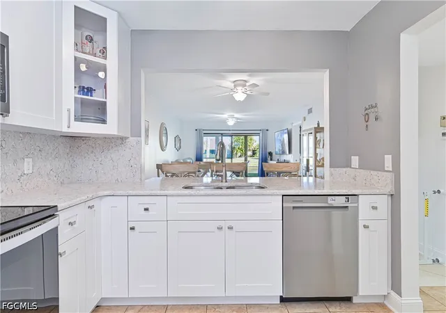3rd image of 15488 Admiralty Cir, North Fort Myers, FL 33917