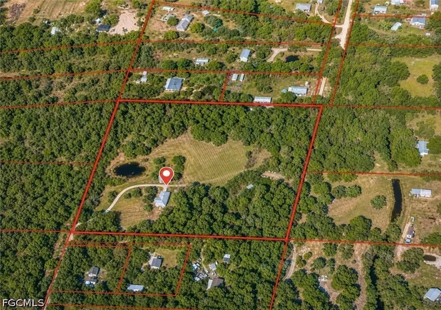3rd image of 19450 Donna Dr, North Fort Myers, FL 33917 | MLS# 2026030536
