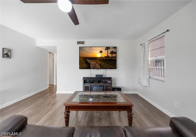 5th image of 1400 Pompei Ln, Naples, FL 34103