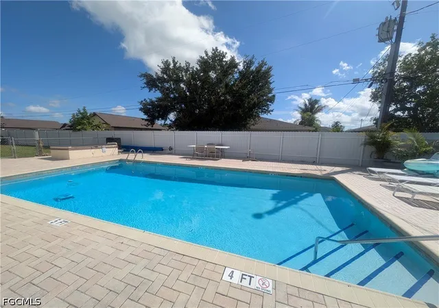 2nd image of 3720 Se 10Th Ave, Cape Coral, FL 33904