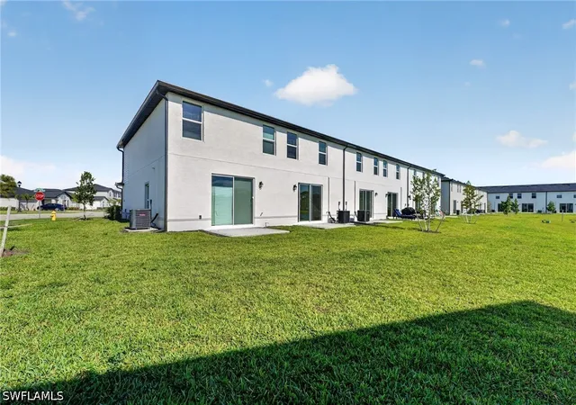 4th image of 17467 Monte Isola Wy, North Fort Myers, FL 33917 | MLS# 226026372