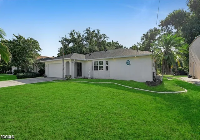 3rd image of 1672 Many Rd, North Fort Myers, FL 33903 | MLS# 2026030648