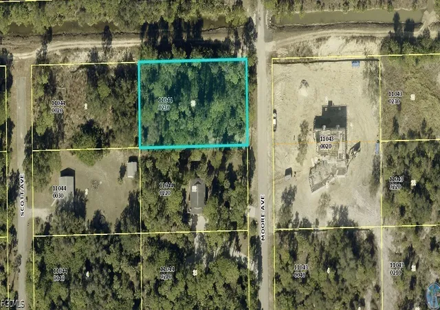 3rd image of 2321 Moore Ave, Alva, FL 33920 | MLS# 2026030761