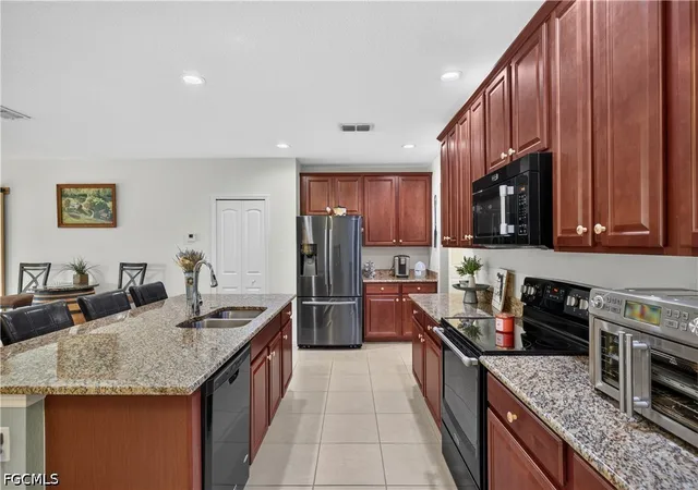 Photo 4 of Single family home for sale at 3409 SW 3rd Street, Cape Coral, FL 33991 | MLS# 2026030794 | Listing updated on 2026-07-29
