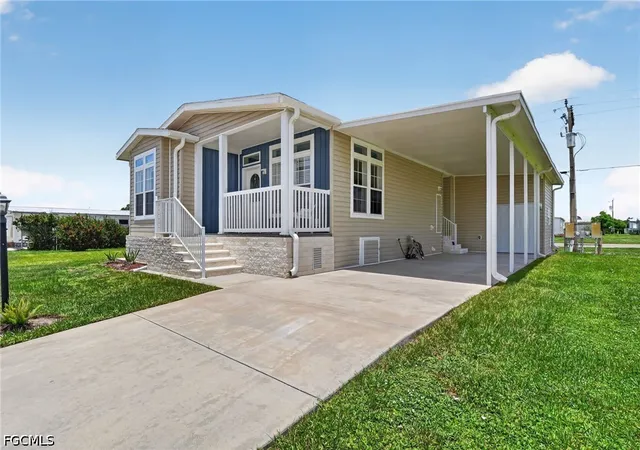 Photo 2 of Manufactured home for sale at 5671 Captain John Smith Loop, North Fort Myers, FL 33917 | MLS# 2026030801 | Listing updated on 2026-07-19