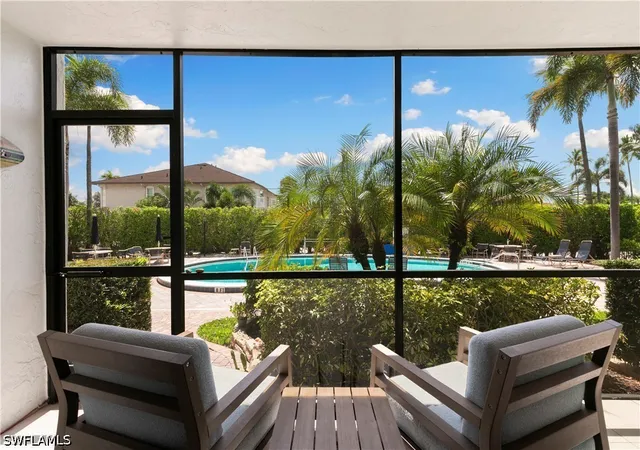 3rd image of 1050 6th St S, Naples, FL 34102