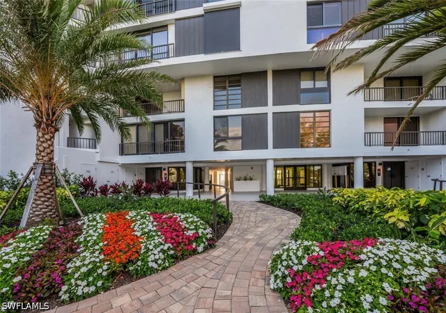 Photo 2 of Condo for sale at 2381 Gulf Shore Blvd N #503, Naples, FL 34103 | MLS# 226025733 | Listing updated on 2026-07-19