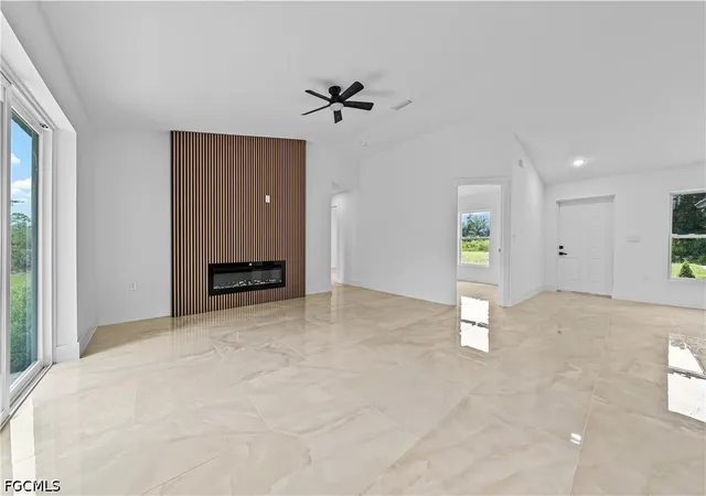 4th image of 4405 E 11Th St, Lehigh Acres, FL 33972 | MLS# 2026030890
