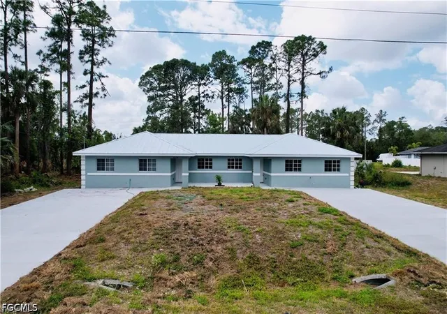 2nd image of 3825/3827 Hollycrest St, Fort Myers, FL 33905 | MLS# 2026030916