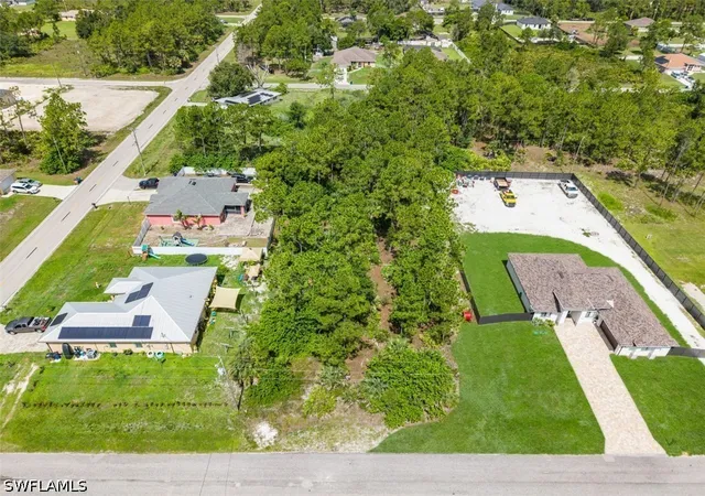 Photo 2 of Sale Pending at 1003 Hibiscus Ave, Lehigh Acres, FL 33972 | MLS# 226026495 | Listing updated on 2026-10-02