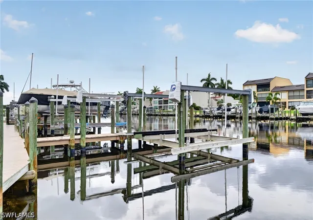 5th image of 4025 Se 19Th Pl #209, Cape Coral, FL 33904 | MLS# 226026313