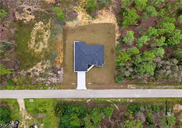 Photo 4 of Single family home for sale at 1318 Roosevelt Ave, Lehigh Acres, FL 33972 | MLS# 2026031022 | Listing updated on 2026-10-01