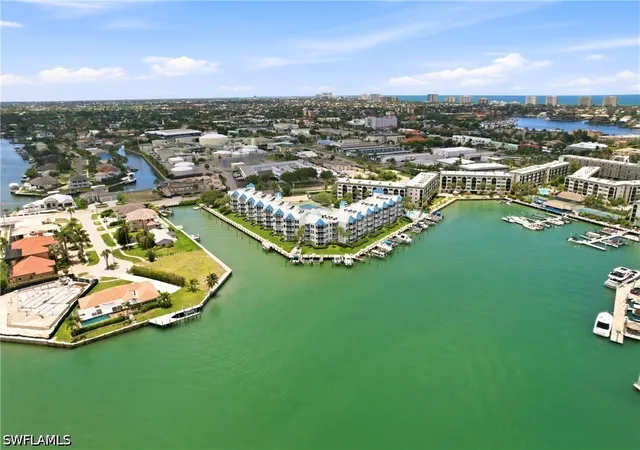 5th image of 991 N Barfield Dr #404, Marco Island, FL 34145 | MLS# 226026785