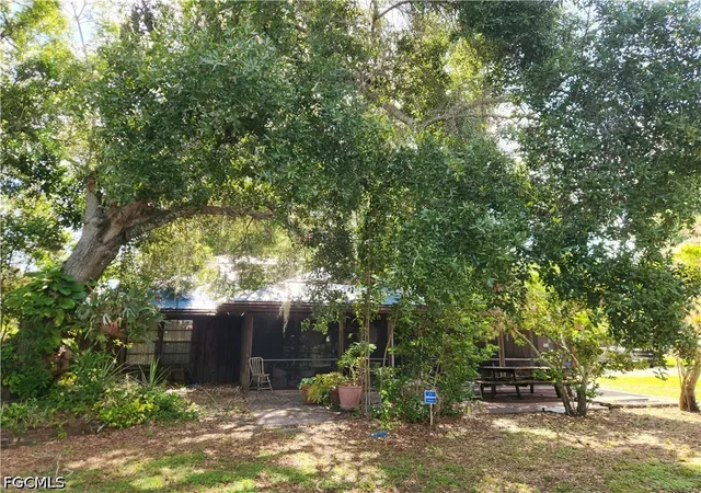 4th image of 1107 N 11Th St, Immokalee, FL 34142 | MLS# 2026031115
