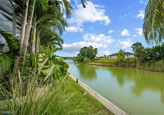 3rd image of 441 Ne 5Th Ave, Cape Coral, FL 33909 | MLS# 2026031161