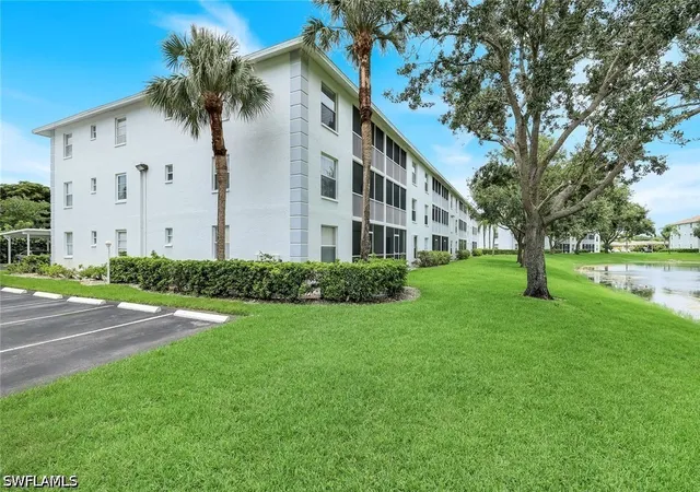2nd image of 9580 Victoria Ln #205, Naples, FL 34109 | MLS# 226026867