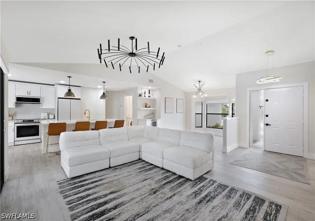 5th image of 1509 Sw 52Nd Ln, Cape Coral, FL 33914 | MLS# 226026625
