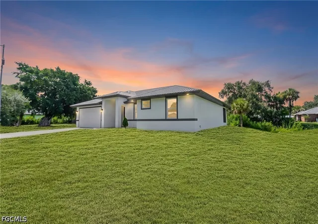2nd image of 335 4th Ave, Labelle, FL 33935 | MLS# 2026031298