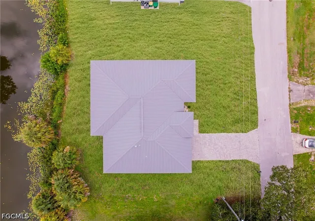4th image of 335 4Th Ave, Labelle, FL 33935 | MLS# 2026031298