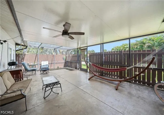 4th image of 5625 Foxlake Dr, North Fort Myers, FL 33917 | MLS# 2026031299
