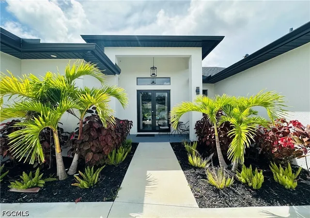 3rd image of 613 Hibiscus Ave, Lehigh Acres, FL 33972 | MLS# 2026031316