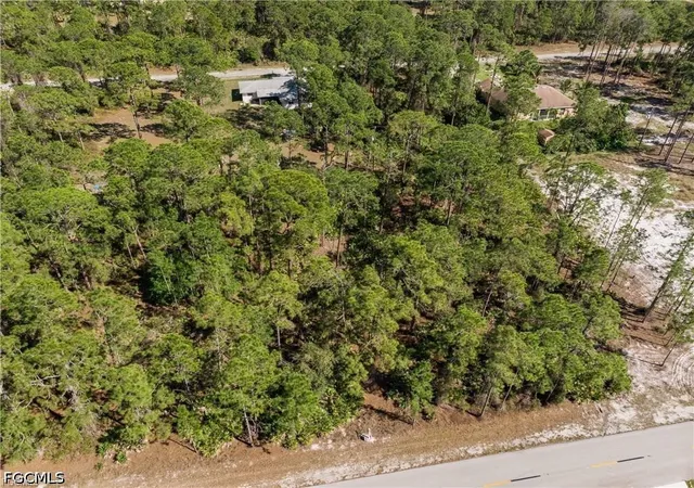 Photo 2 of Land for sale at 1610 Williams Ave, Lehigh Acres, FL 33972 | MLS# 2026031329 | Listing updated on 2026-09-28