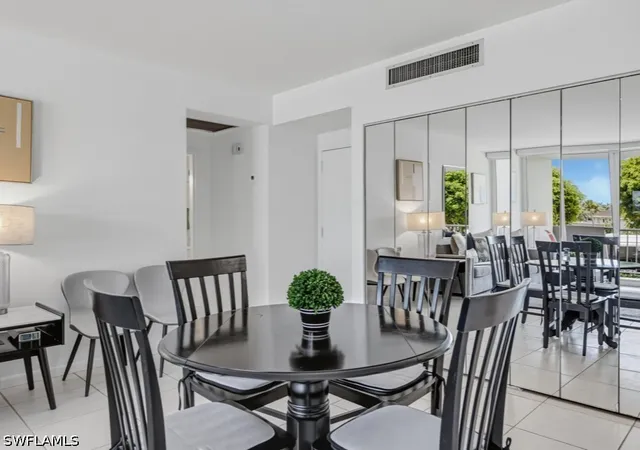 5th image of 140 Seaview Ct #204S, Marco Island, FL 34145 | MLS# 226026853