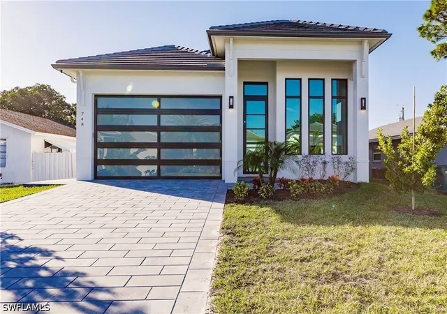 Photo 3 of Single family home for sale at 748 110th Avenue N, Naples, FL 34108 | MLS# 226025804 | Listing updated on 2026-08-08