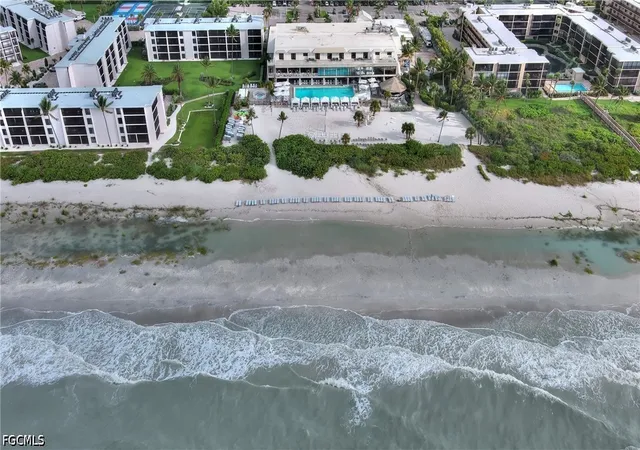 2nd image of 1501 Middle Gulf Dr, Sanibel, FL 33957