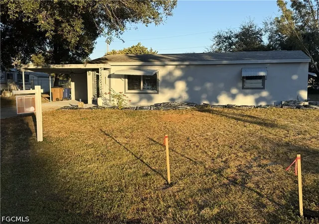 Photo 2 of Single family home for sale at 1129 Cherokee Ave, Lehigh Acres, FL 33936 | MLS# 2026031442 | Listing updated on 2026-08-28