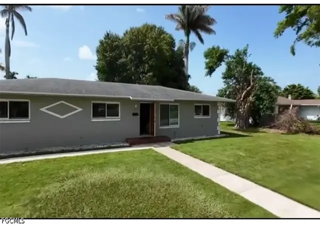 3rd image of 312 W Circle Dr, Clewiston, FL 33440 | MLS# 2026031455