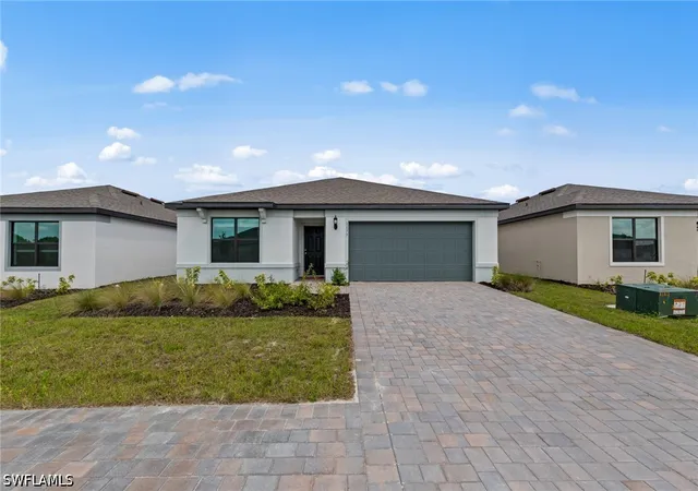 2nd image of 1007 Caloosa Breeze Dr, Labelle, FL 33935 | MLS# 226027119