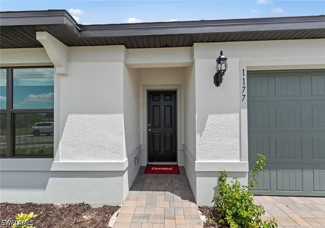 4th image of 1007 Caloosa Breeze Dr, Labelle, FL 33935 | MLS# 226027119