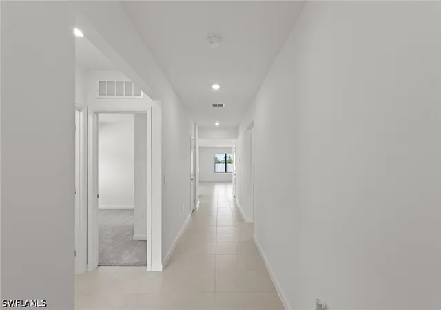 5th image of 1005 Caloosa Breeze Dr, Labelle, FL 33935 | MLS# 226027136