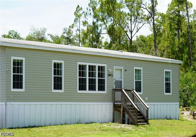 2nd image of 3971 Loblolly Bay Rd, Labelle, FL 33935 | MLS# 2026031482