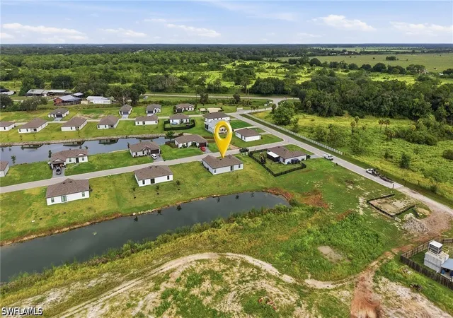 38th image of 811 Gen Chesty Puller Ct, La Belle, FL 33935 | MLS# 226027025